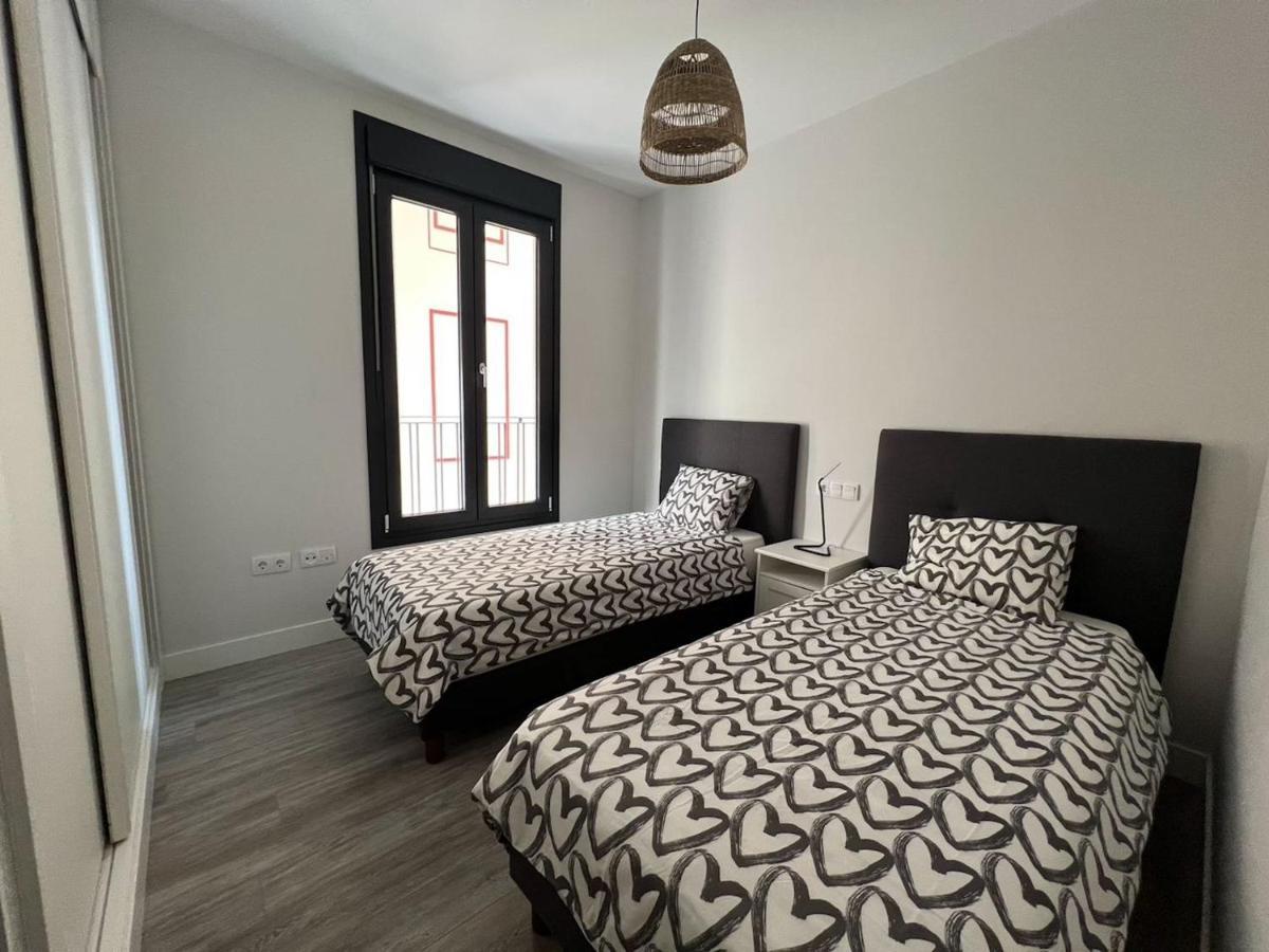 Holidays2malaga Alta Downtown Pool Paddle And Parking New Building Apartamento
